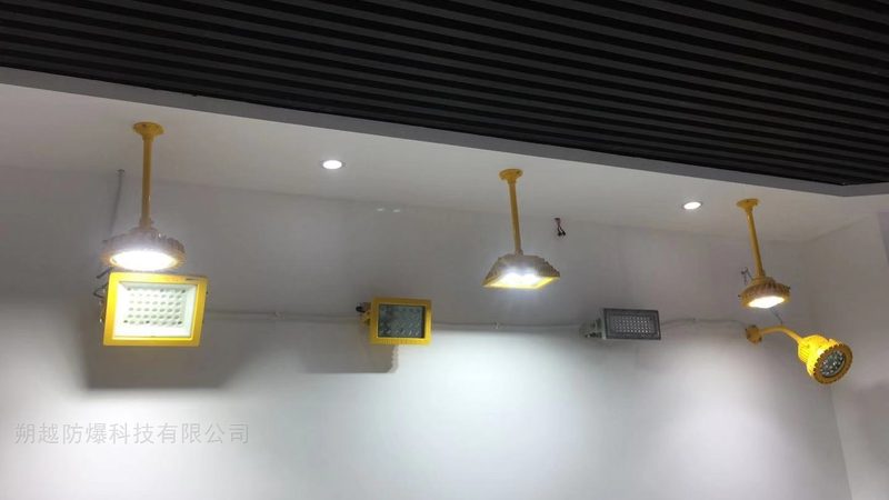 线条灯变压器选购技巧